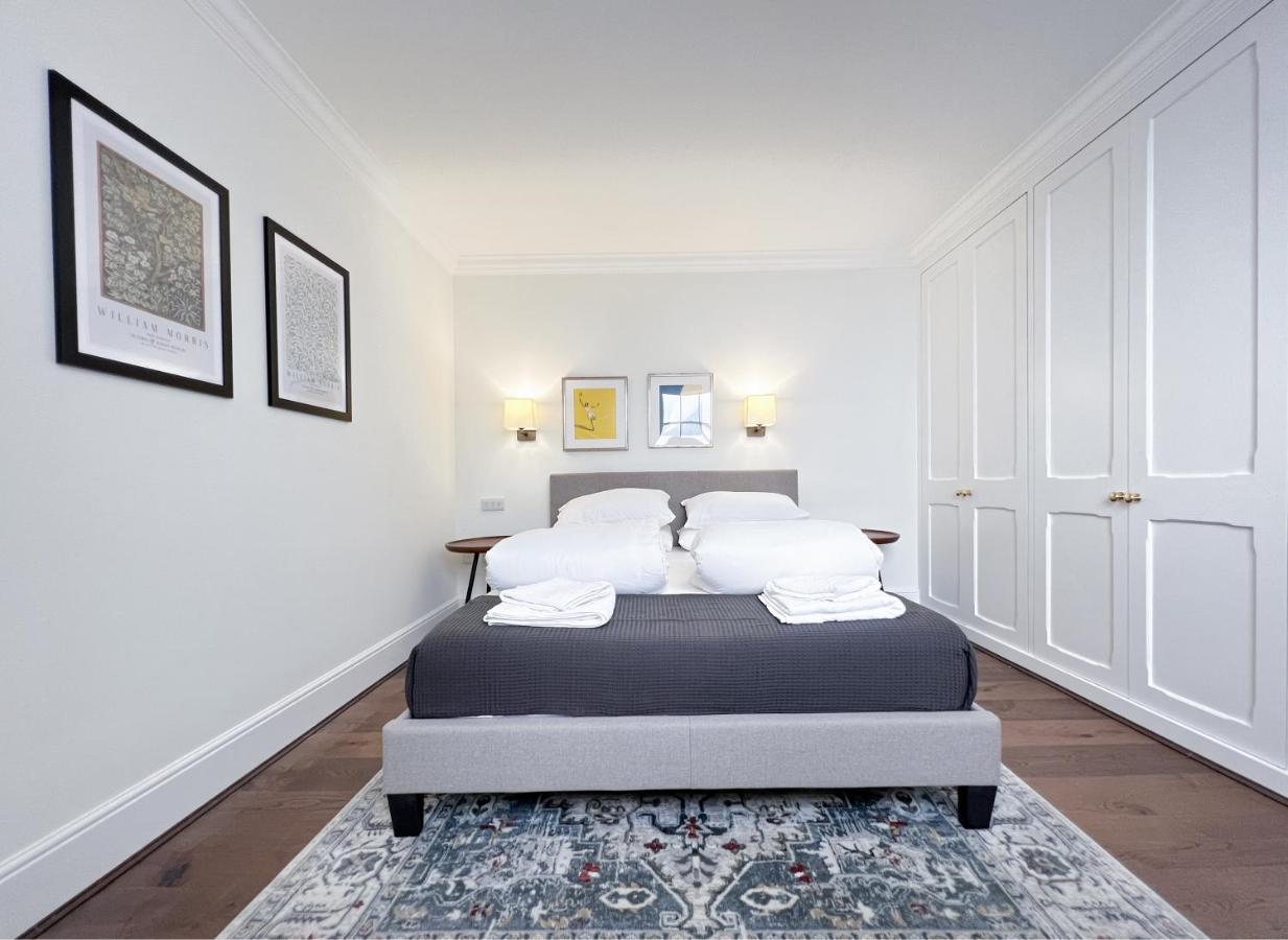 Museum St Central Soho Townhouse Londra Esterno foto